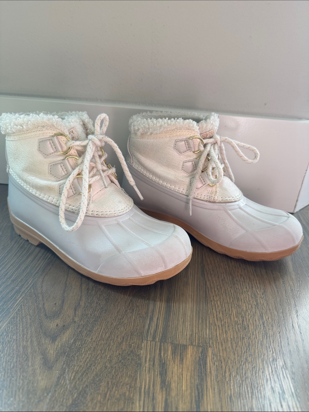 Sperry Waterproof Winter Ankle Boots alpine white size 3 girls